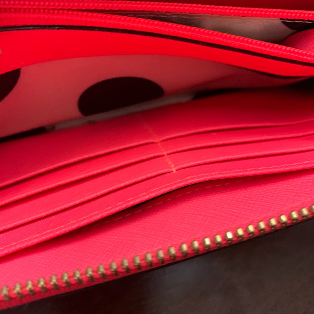 Kate Spade Wallet - Picture 6 of 6
